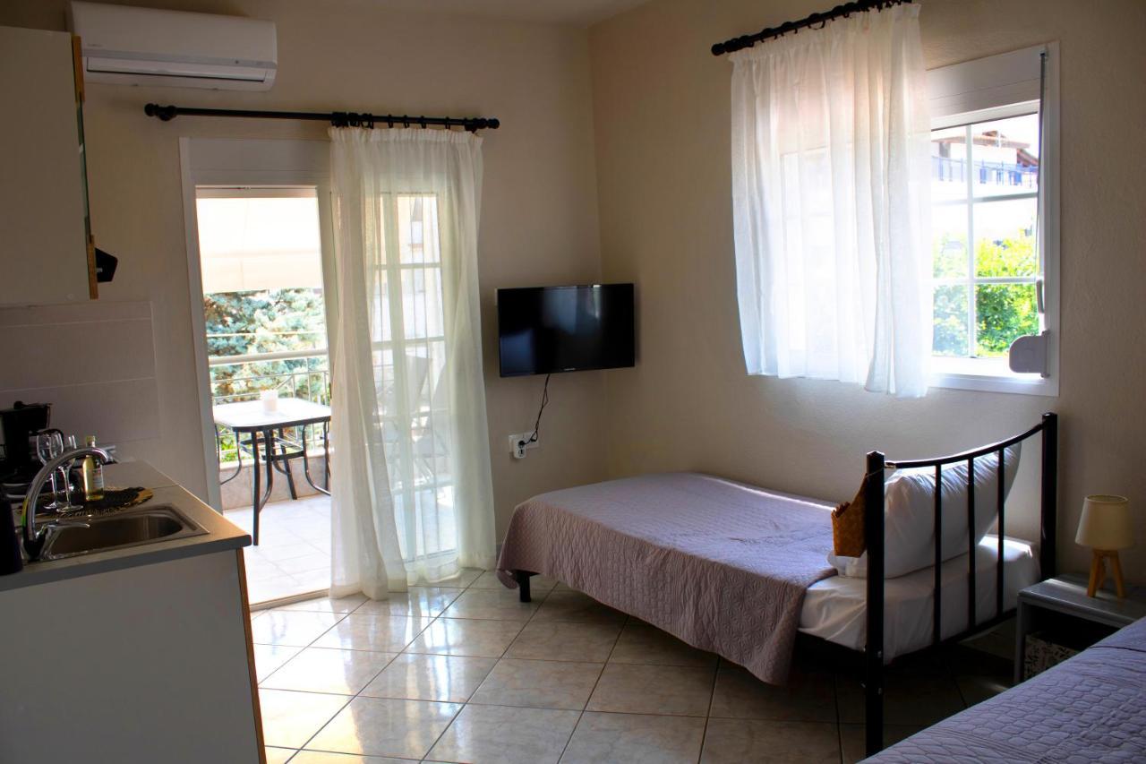 Posidonia Resort No1 Nea Vrasna Luaran gambar